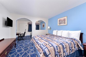 Americas Best Value Inn & Suites - Houston/Northwest Brookhollow
