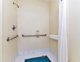 Americas Best Value Inn & Suites - Houston/Northwest Brookhollow