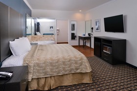 Americas Best Value Inn & Suites Houston NW