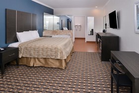 Americas Best Value Inn & Suites Houston NW