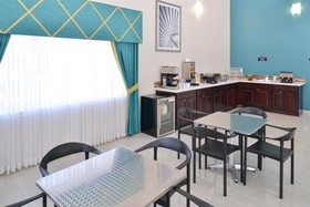 Americas Best Value Inn & Suites Houston NW