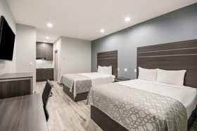 Americas Best Value Inn & Suites Northeast Houston I-610