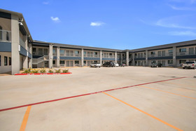 Americas Best Value Inn & Suites Northeast Houston I-610