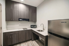 Americas Best Value Inn & Suites Northeast Houston I-610