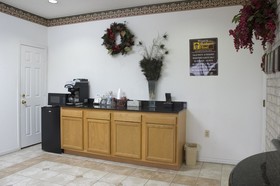 Budget Host Hempstead Inn