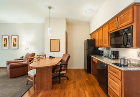 Candlewood Suites Houston I-10 East