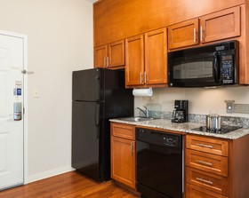 Candlewood Suites Houston I-10 East