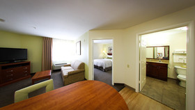 Candlewood Suites Houston Westchase - Westheimer