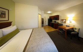 Candlewood Suites Houston Westchase - Westheimer