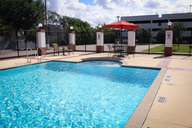 Candlewood Suites Houston Westchase - Westheimer