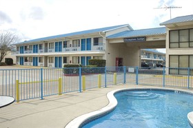 OYO Hotel Houston N Fm-1960 Champions TX
