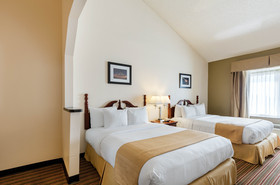 Quality Inn & Suites West Chase