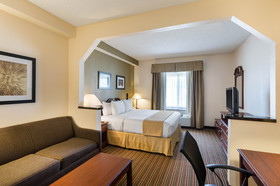 Quality Inn & Suites West Chase