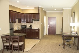 Comfort Suites Houston IAH Airport - Beltway 8