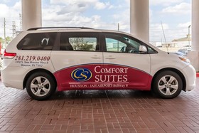 Comfort Suites Houston IAH Airport - Beltway 8