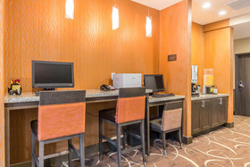 Comfort Suites Near Sam Houston Race Park
