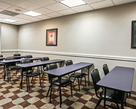Comfort Suites Willowbrook