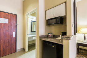 Comfort Suites Westchase