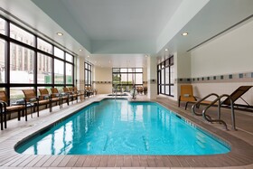 Courtyard by Marriott Houston by the Galleria