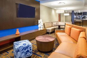 Courtyard by Marriott Houston by the Galleria