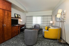 Courtyard by Marriott Houston by the Galleria