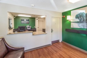 HomeTowne Studios Houston - Northwest
