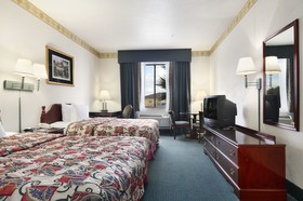 Days Inn & Suites by Wyndham Houston North/Aldine