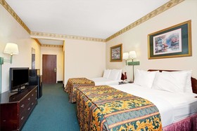 Days Inn & Suites by Wyndham Houston North/Aldine