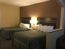 Days Inn & Suites by Wyndham Houston North/FM 1960