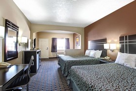 Days Inn & Suites by Wyndham Houston North/FM 1960