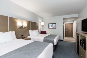 Days Inn & Suites by Wyndham Houston NW Cypress