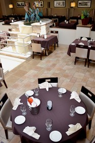 DoubleTree by Hilton Hotel Houston Hobby Airport