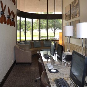 DoubleTree by Hilton Hotel Houston Hobby Airport
