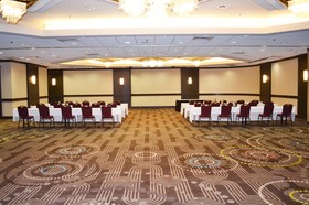 DoubleTree by Hilton Hotel Houston Hobby Airport