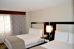 DoubleTree by Hilton Hotel Houston Hobby Airport