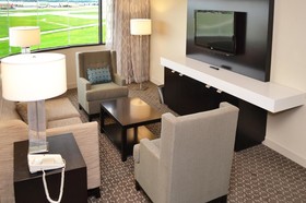 DoubleTree by Hilton Hotel Houston Hobby Airport