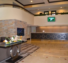 DoubleTree by Hilton Hotel Houston Hobby Airport