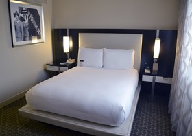 DoubleTree by Hilton Hotel Houston Hobby Airport
