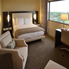 DoubleTree by Hilton Hotel Houston Hobby Airport