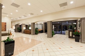 DoubleTree by Hilton Houston Medical Center Hotel & Suites
