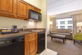 DoubleTree by Hilton Houston Medical Center Hotel & Suites
