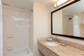 DoubleTree by Hilton Houston Medical Center Hotel & Suites