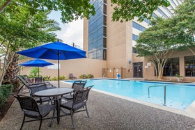 DoubleTree by Hilton Houston Medical Center Hotel & Suites