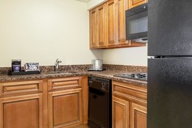 DoubleTree by Hilton Houston Medical Center Hotel & Suites