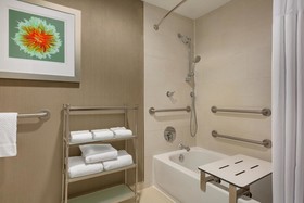 DoubleTree by Hilton Houston Medical Center Hotel & Suites