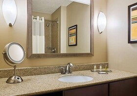 DoubleTree by Hilton Hotel Houston Intercontinental Airport