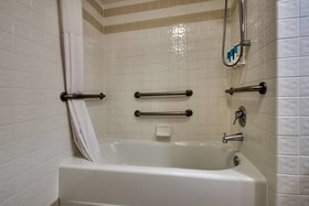 Sonesta Essential Houston Hobby Airport