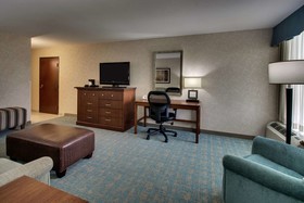 Sonesta Essential Houston Hobby Airport