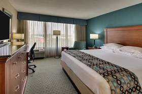 Sonesta Essential Houston Hobby Airport