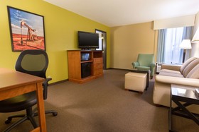 Drury Inn & Suites Near the Galleria Houston